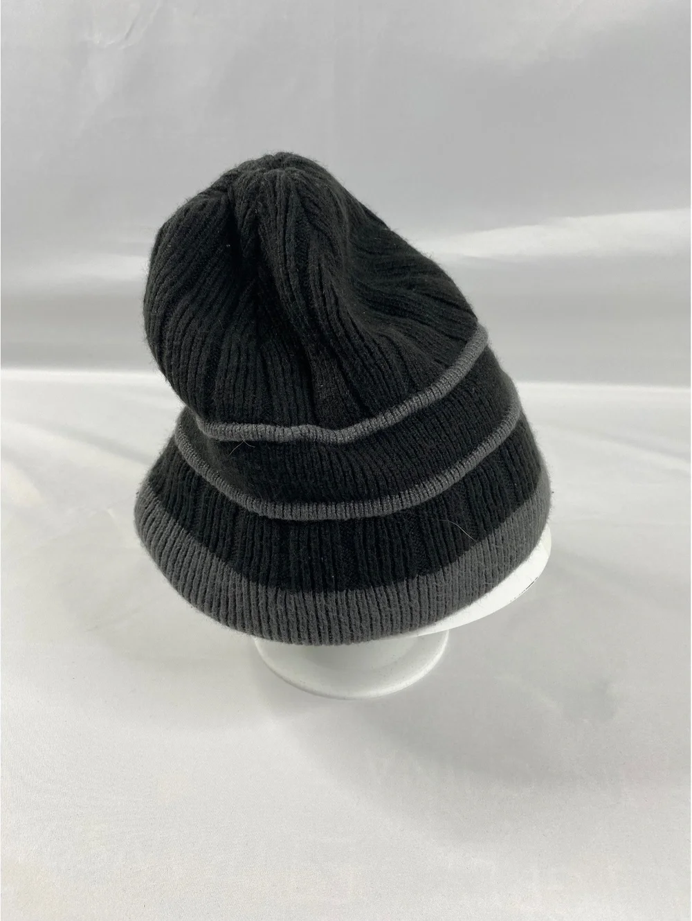 Unbranded Men's Black and Gray Ribbed Knit Beanie Hat Winter